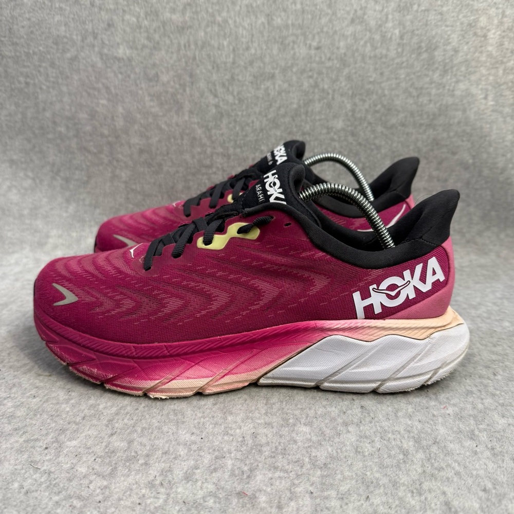 Hoka One One Shoes Womens 8.5 Fuchsia White Low Top Comfort Running Sneakers